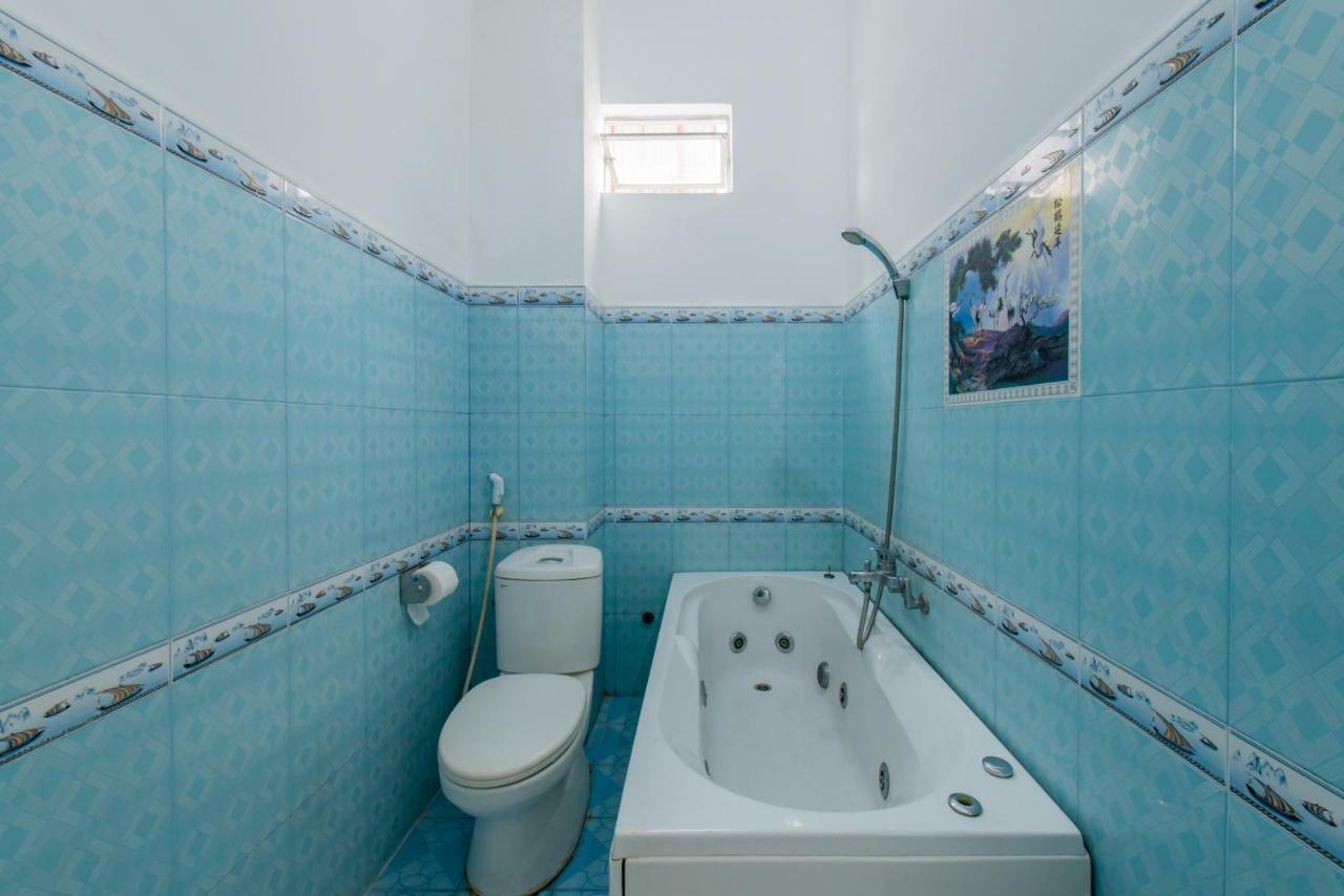 Vinlegend Hotel Нячанг Экстерьер фото