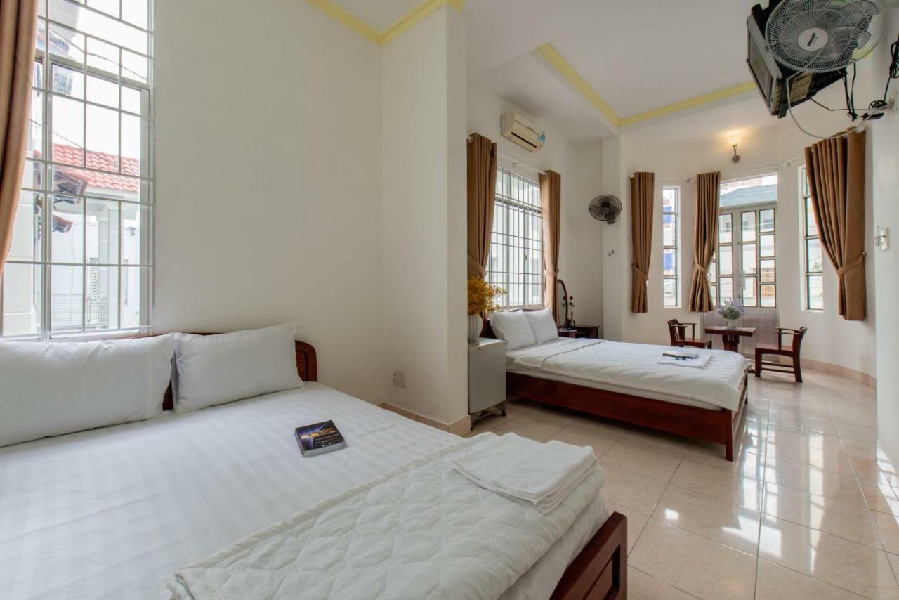 Vinlegend Hotel Нячанг Экстерьер фото